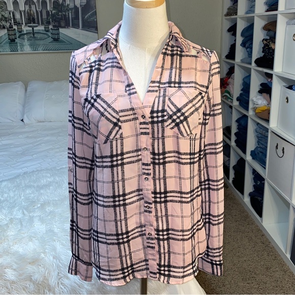 Candie’s | Pink Plaid Lightweight Sheer Flannel Button Ip Top Cutout Shoulders - Picture 1 of 13